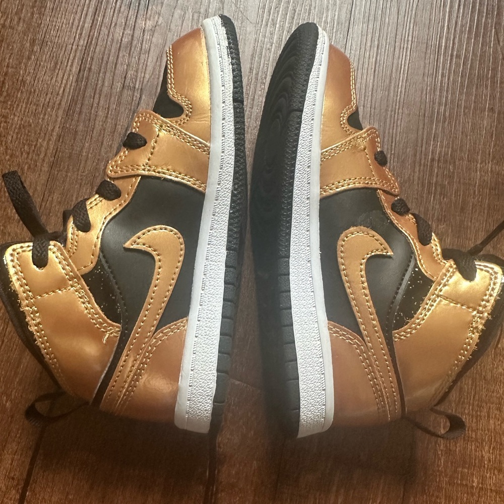 Jordan 1 - Picture 5 of 6